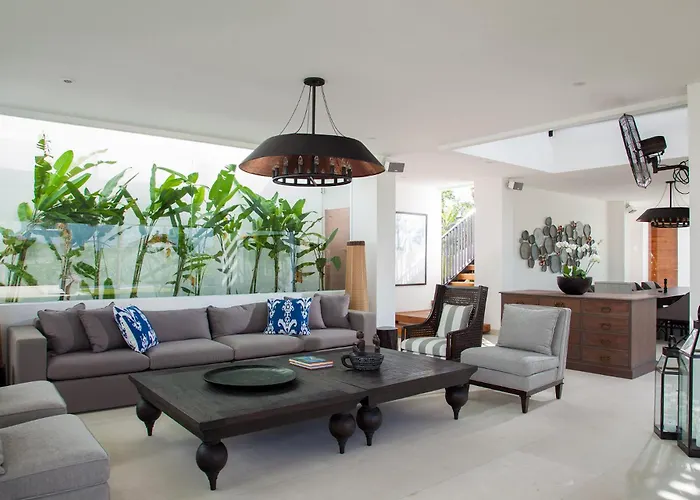 Villa Luxury 5br With Private Pool, Rice Fields View & Nearby - The Palm House *
