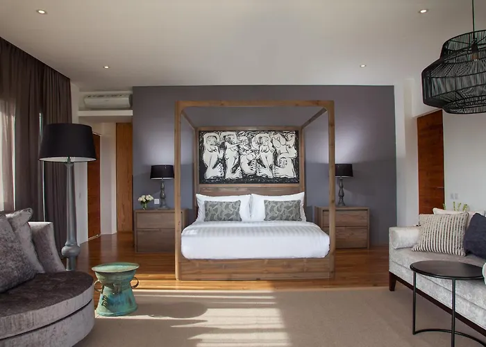 Villa Luxury 5br With Private Pool, Rice Fields View & Nearby - The Palm House Canggu (Bali)