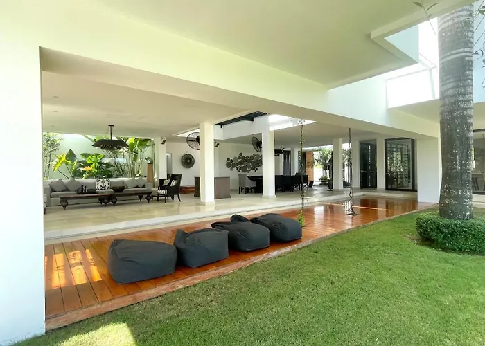 Villa Luxury 5br With Private Pool, Rice Fields View & Nearby - The Palm House